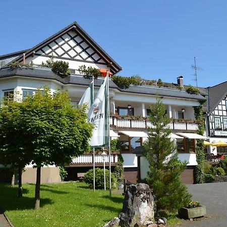 Hotel "Woiler Hof" Garni Еслое Екстер'єр фото