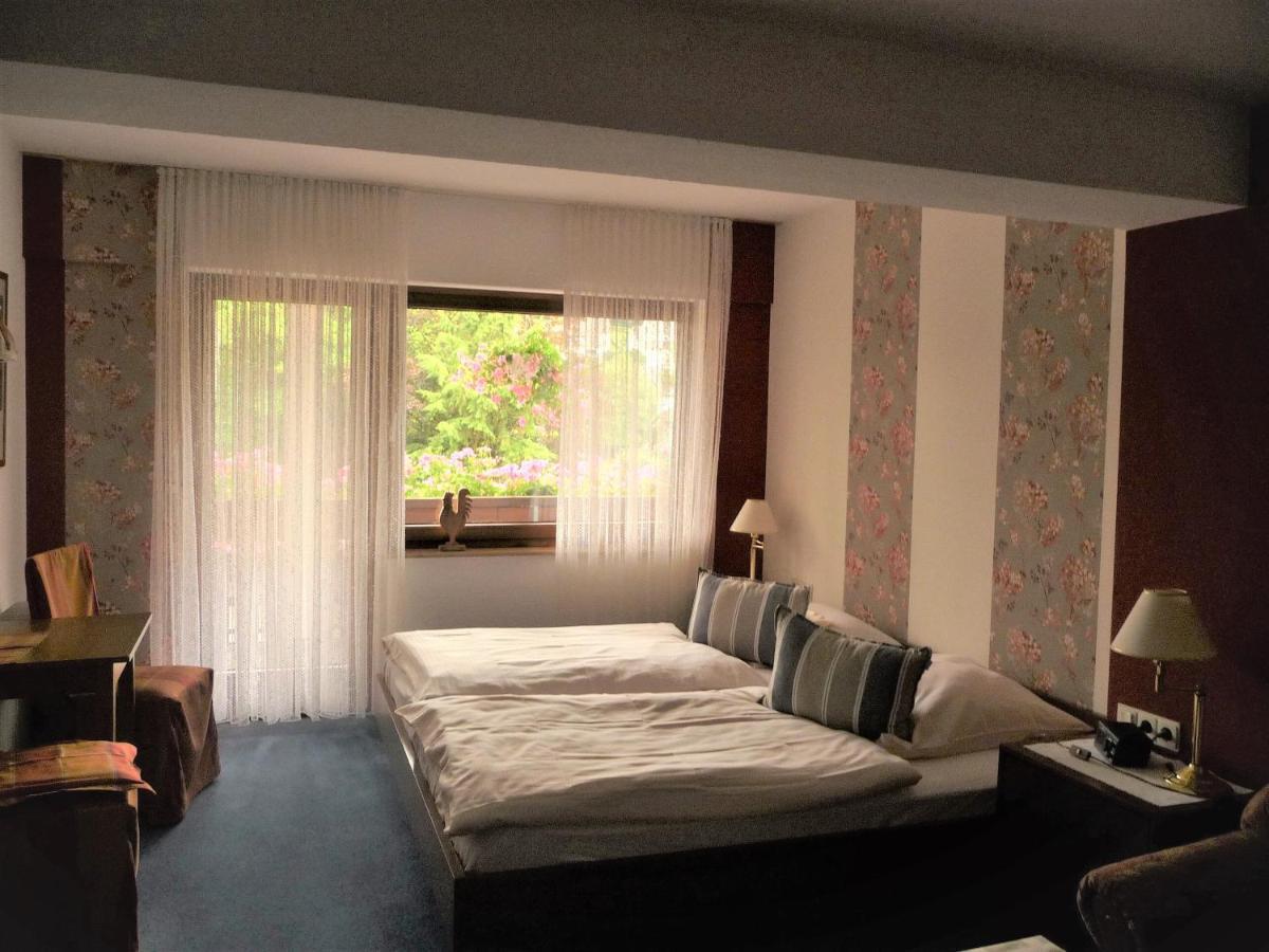 Hotel "Woiler Hof" Garni Еслое Екстер'єр фото