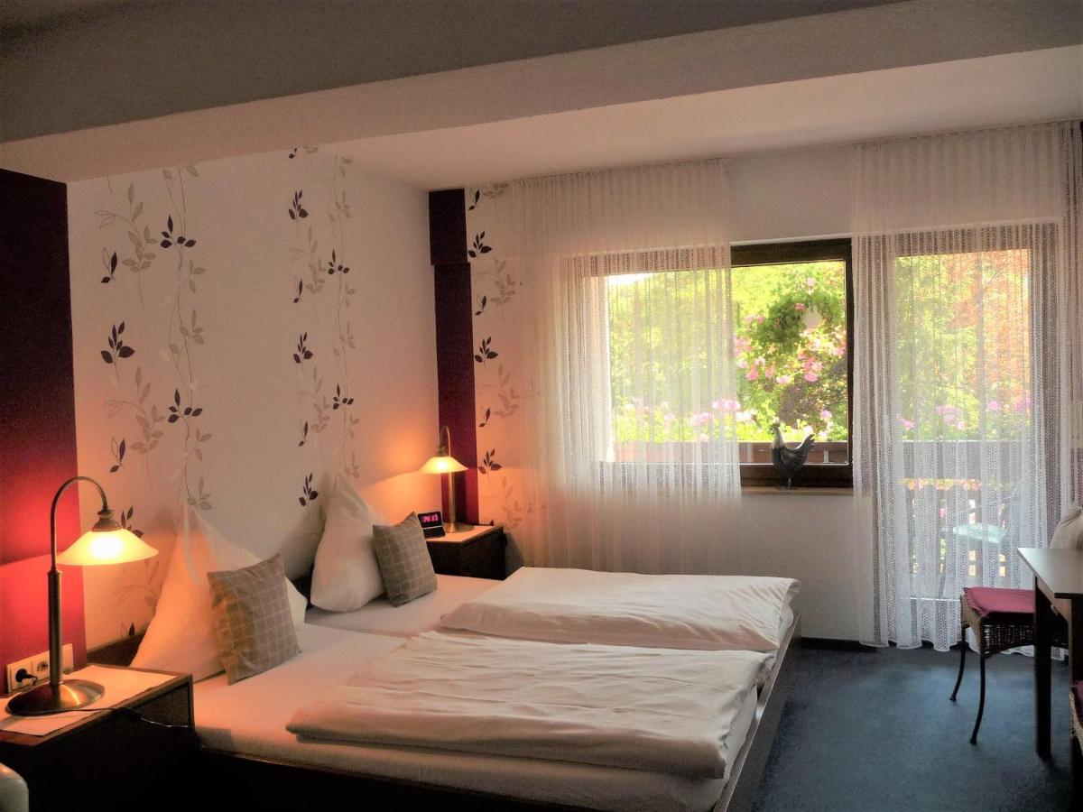Hotel "Woiler Hof" Garni Еслое Екстер'єр фото